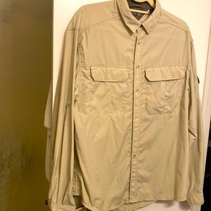 M REI Sahara men’s shirt, almost new,light weight